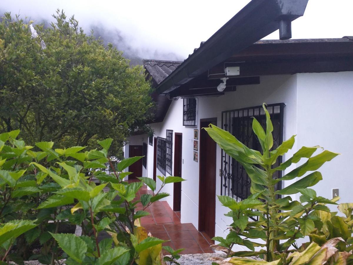 Casa Del Peregrino Santo Thomas Hotel Banos  Ngoại thất bức ảnh